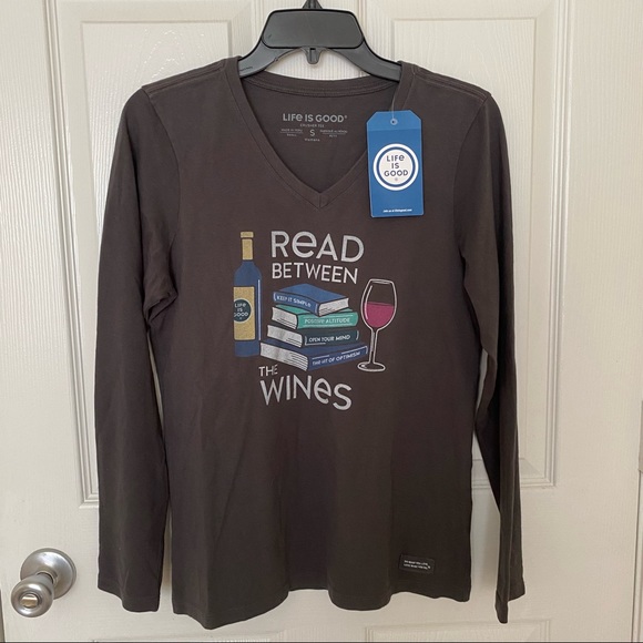 LIFE IS GOOD Crusher Tee “Read Between the Wines” Women’s V-Neck Charcoal - S - Picture 1 of 8